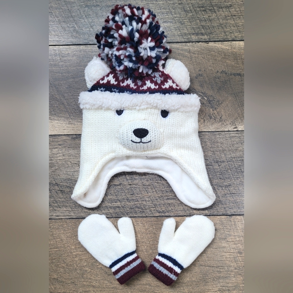 EUC Baby Hat and Mittens